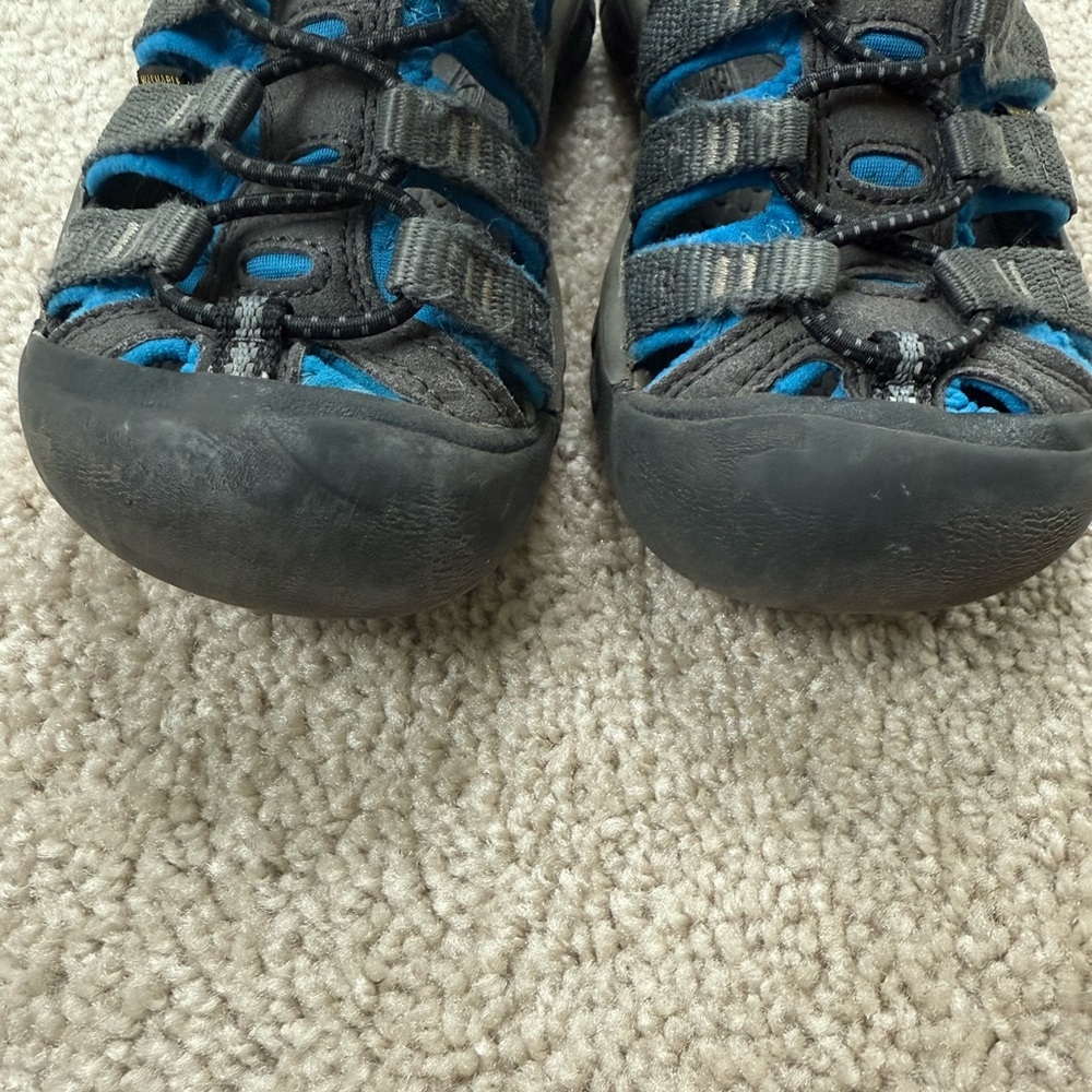 Keen Kids Blue and Gray Adventure Sandals - Picture 8 of 8